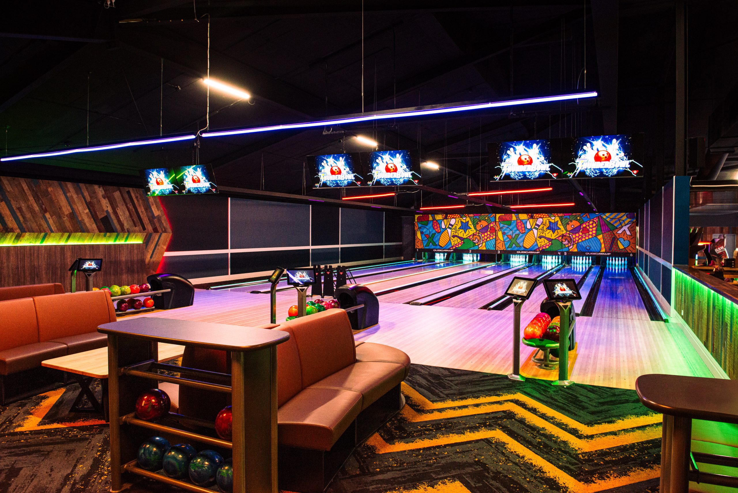 Brisbane Bowling Alley Arcade Thunderbowl Calamvale 4116